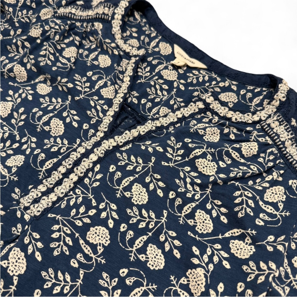 Boho Dreams Navy Floral V-Neck Tunic Blouse | Size Small